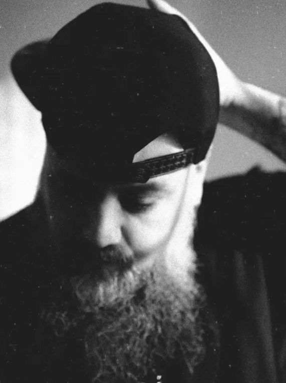 Psilo, Director Creativo, artista y creador multidisciplinario